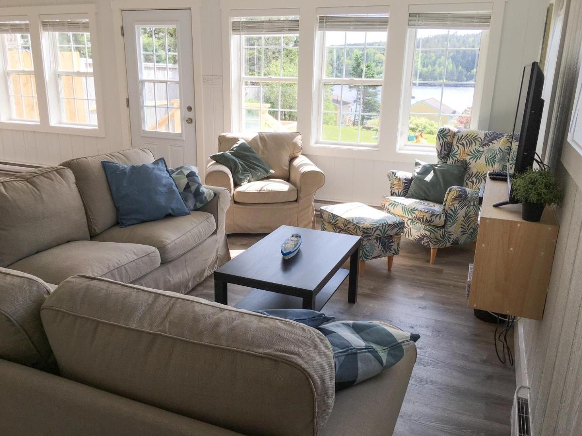 Larinda'S Landing Oceanfront Cottagesハリファックス エクステリア 写真