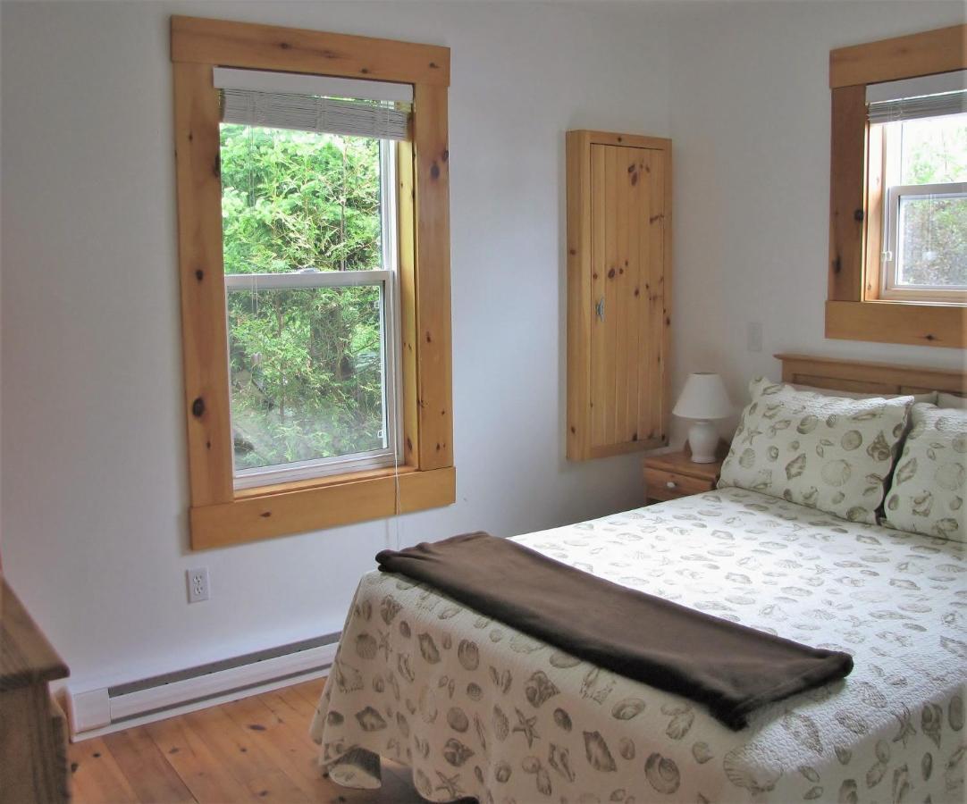 Larinda'S Landing Oceanfront Cottagesハリファックス エクステリア 写真