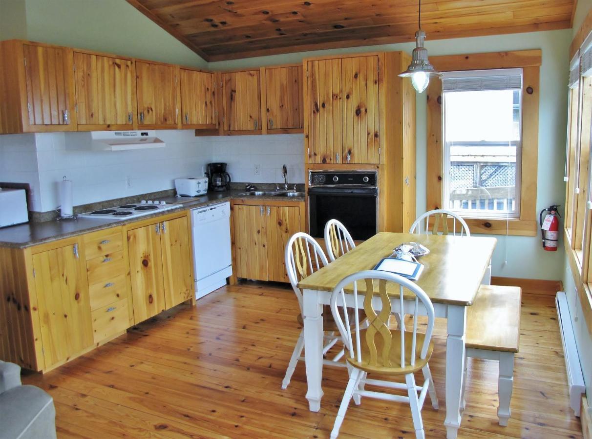 Larinda'S Landing Oceanfront Cottagesハリファックス エクステリア 写真