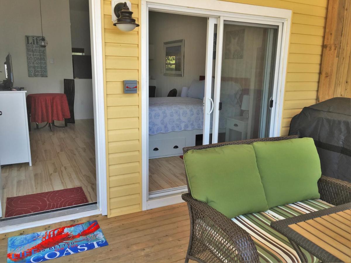 Larinda'S Landing Oceanfront Cottagesハリファックス エクステリア 写真