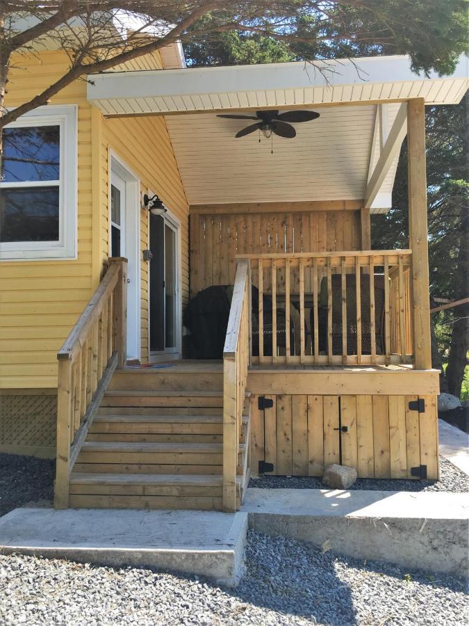 Larinda'S Landing Oceanfront Cottagesハリファックス エクステリア 写真