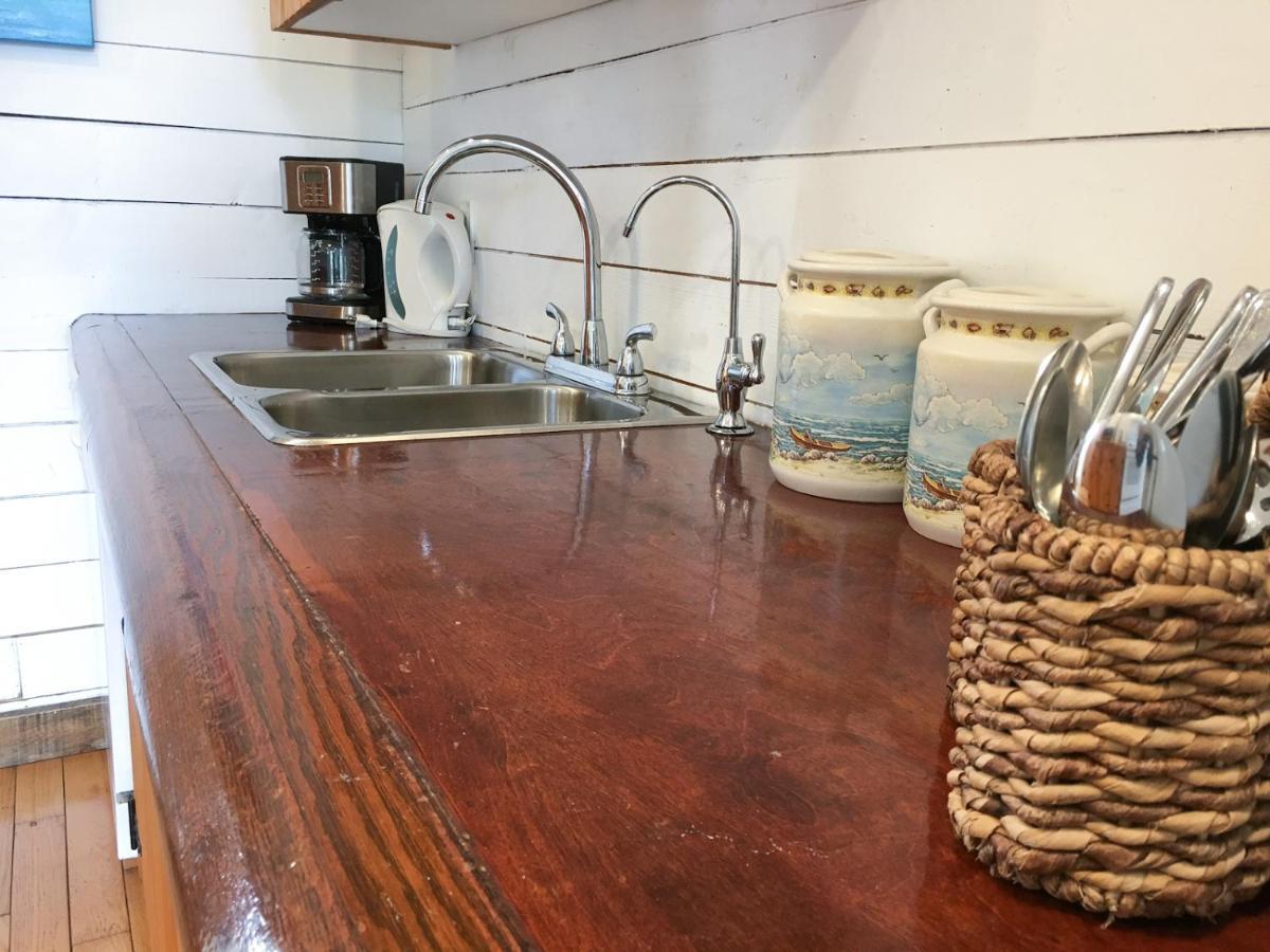 Larinda'S Landing Oceanfront Cottagesハリファックス エクステリア 写真